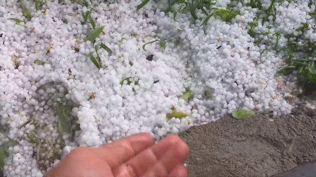 Град в Донецке 03.05.2014 смотреть онлайн