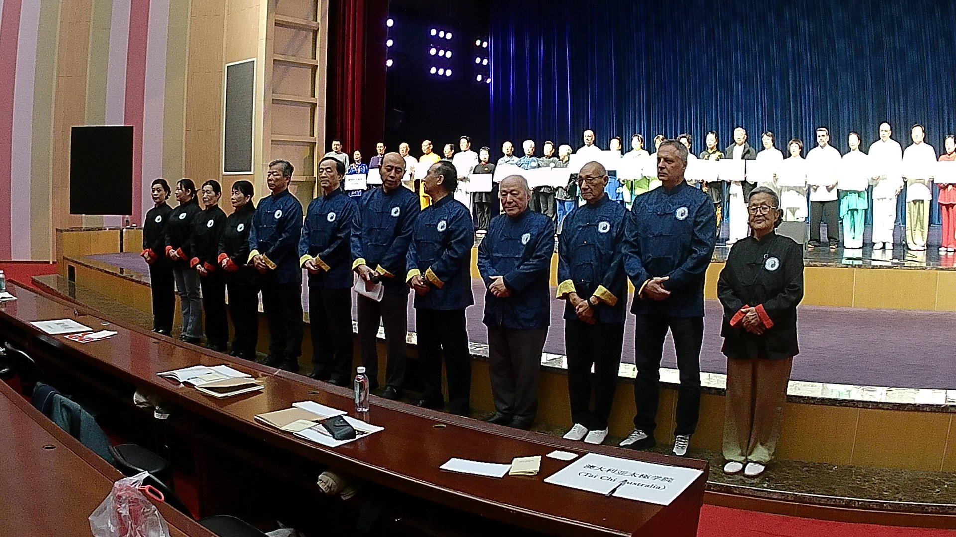 ИСТОРИЧЕСКОЕ ОТКРЫТИЕ 1го МЕЖДУНАРОДНОГО ТУРНИРА ДАОИНЬ ЯНШЕН ГУН ПОД ЭГИДОЙ ФЕДЕРАЦИИ ДАОИНЬ 2025г смотреть онлайн