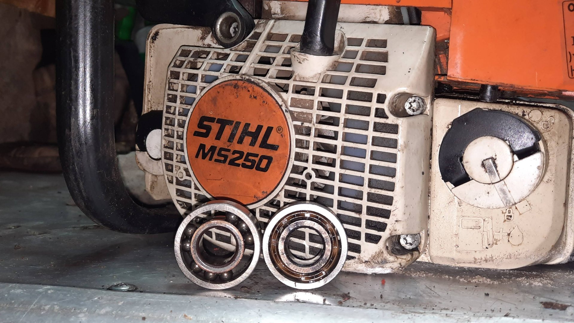 Бензопила Stihl MS-250 появился гул со стороны шины.Качество под вопросом???? смотреть онлайн