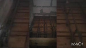 Монолитная лестница с пригласительными ступенями.