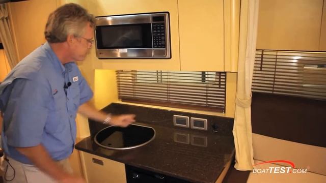 Sea Ray 370 Venture Features 2013- By BoatTest.com смотреть онлайн