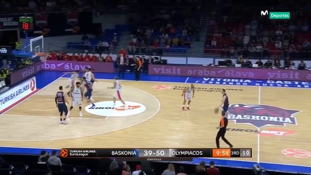 Euroleague / Round 2 / Baskonia - Olympiacos смотреть онлайн