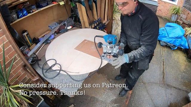 Unimog Camper E011 - Fixing the hatch смотреть онлайн