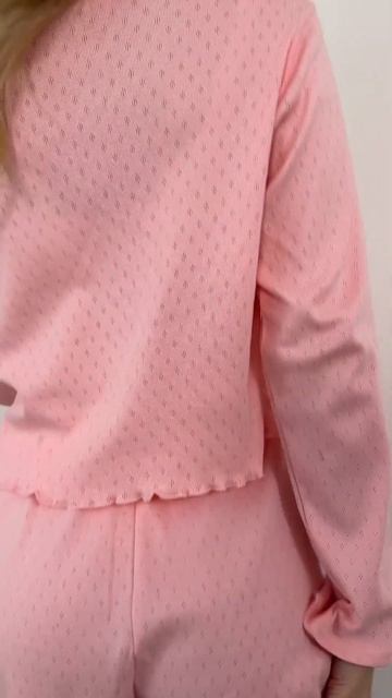 Жіноча ніжна піжама комплект кофта з довгим рукавом + шорти на гумці , Персик, 161 смотреть онлайн