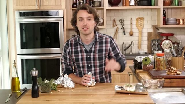 How To Roast Garlic With Frankie Celenza