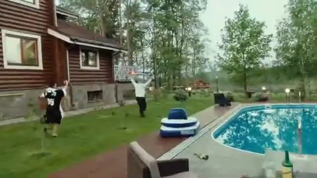 Самый лучший день   Клип из фильма Самый лучший день