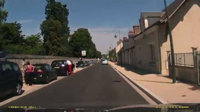 30. Орлеан – Château des Arpentis. смотреть онлайн