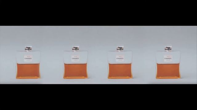 CHANEL N°5   Pour la première fois   Inside CHANEL