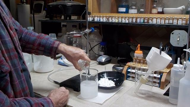 Extract Strontium Nitrate from road safety flares смотреть онлайн