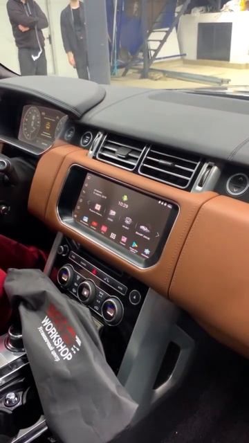 Подключаем доп мультимедиа на штатный монитор Range Rover с сохранением оригинального монитора смотреть онлайн