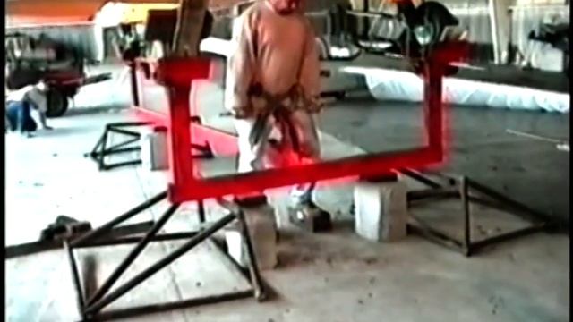 LIFT PLANE - WEIGHT 800 KGS смотреть онлайн