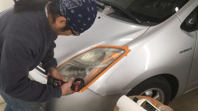 Polishing headlights easy way. смотреть онлайн