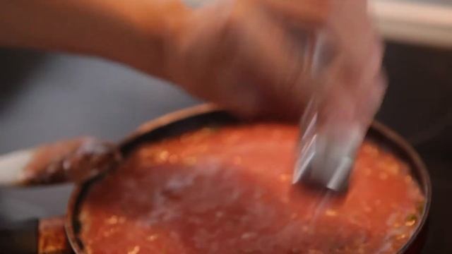 TOMATES RELLENOS смотреть онлайн