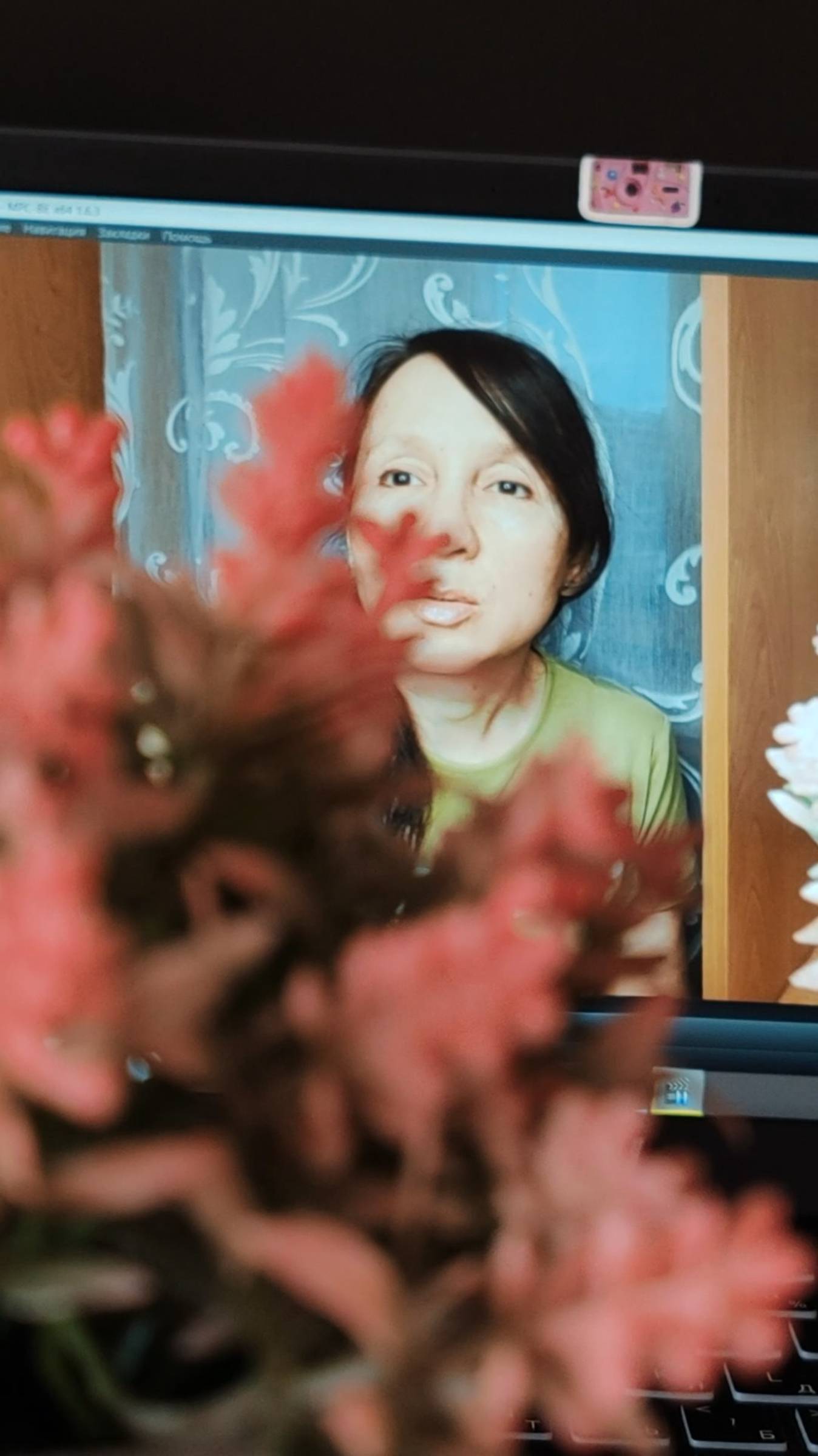 Человек шутит, а жизнь учит... #shorts смотреть онлайн