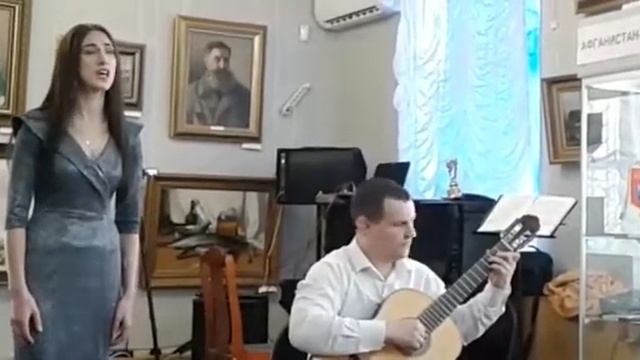 муз. А. Пахмутовой, сл.Н. Добронравова "Нежность"-Анна Сазанова сопрано, Михаил Хорошилов(гитара) смотреть онлайн