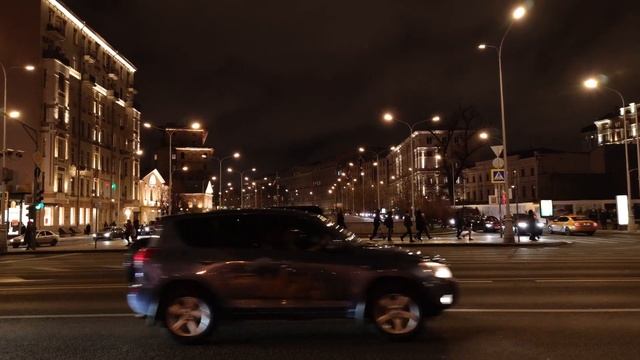 "Россия – это бандитская страна, где на улицах ходят «братки»" - стереотипы итальянца о России смотреть онлайн