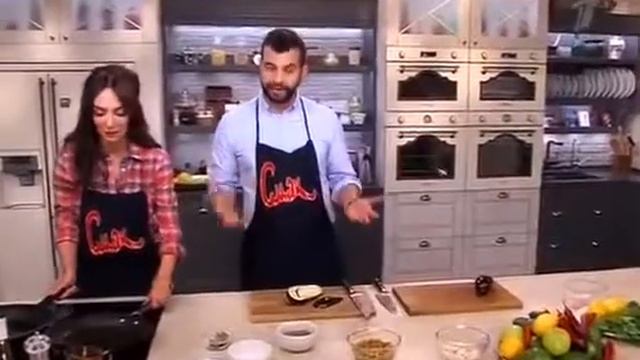 Смак. Гости Александр и Екатерина Стриженовы. Выпуск от 18.07.2015 смотреть онлайн