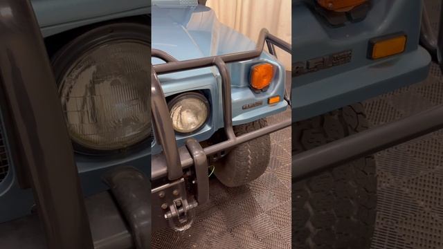 2001 Hummer H1 Open Top смотреть онлайн