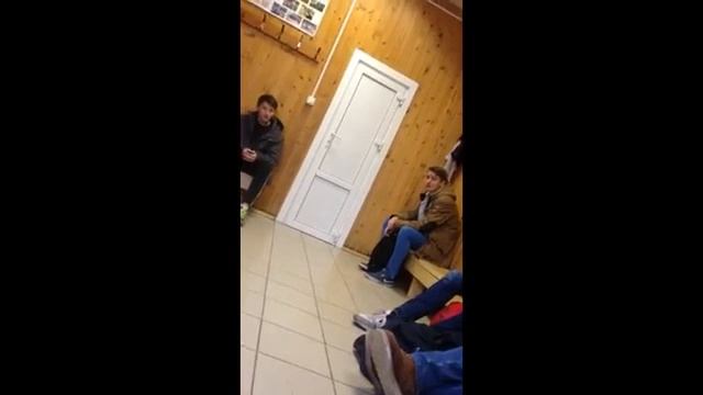 Детский тренер попросил устроить драку. смотреть онлайн