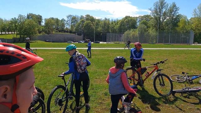 Открытие велосезона 2021 в Нарве. Эстония. Opening of the cycling season 2021 in Narva. Estonia. смотреть онлайн