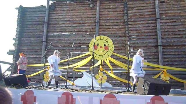 P1190948.MOV На Масленице, в Боровске, 20 часть. смотреть онлайн