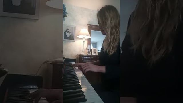 Innocent (Castle in the Sky) смотреть онлайн