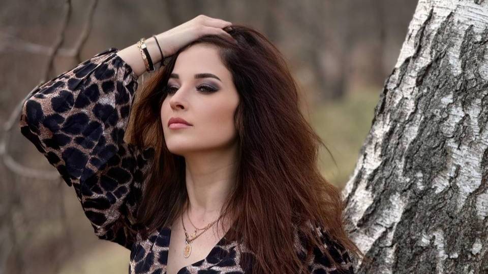 Sana - Целуй меня, целуй