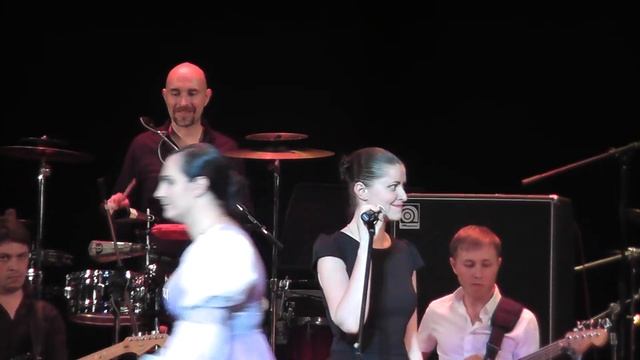 Елена Ваенга- Курю-Москва-Меридиан-20.06.2013 смотреть онлайн