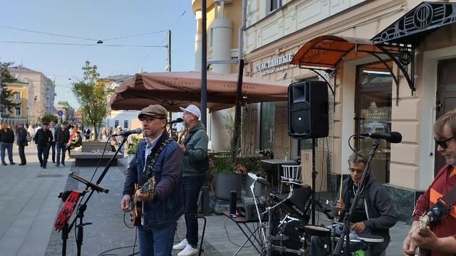 9 июня 2023 г...Вельветовые Медведи “ Velvet Bears “ смотреть онлайн