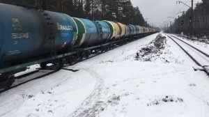 Поезд с цистернами