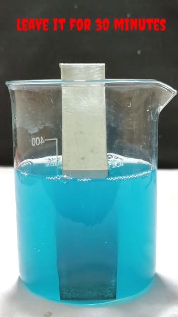 How to turn iron into copper metal | Displacement reaction | copper sulphate and iron experiment смотреть онлайн