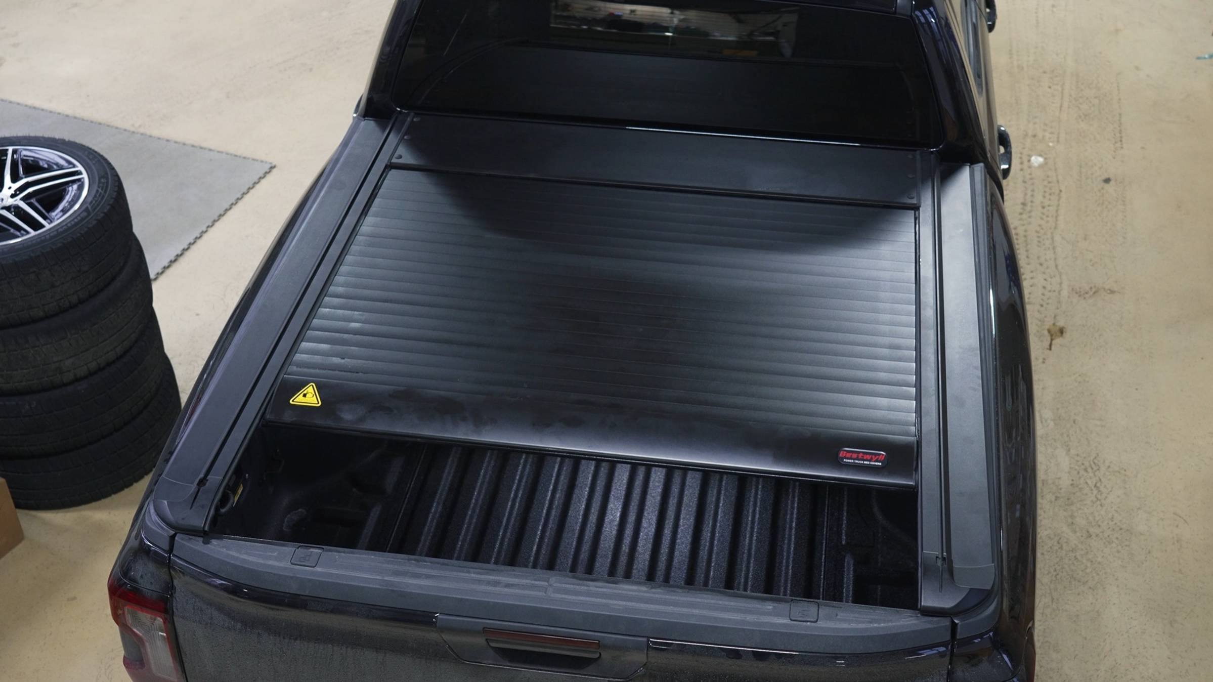 Ford Ranger Wildtrak Электрическая крышка кузова Bestwyll смотреть онлайн