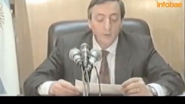 Nestor Kirchner - tengo 600 millones de pesos смотреть онлайн