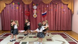 ВОЕННОЕ попурри средняя группа. Танец к 9 мая для дошкольников
