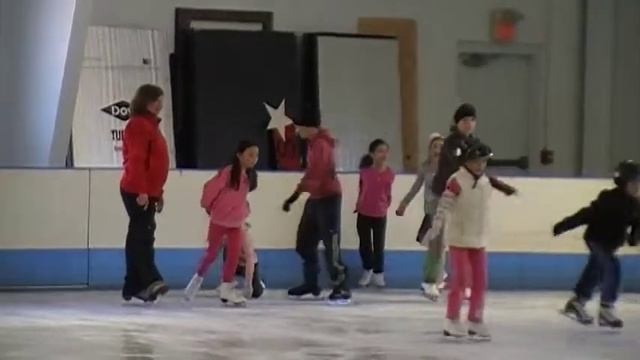Женька на уроке фигурного катания - 1 смотреть онлайн