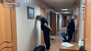 Появилось видео задержания банды, похищавшей девушек в Красноярском крае / События на ТВЦ