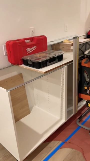 Ikea Kitchen Start to Finish Highlights #shorts (custom Ikea Doors) смотреть онлайн