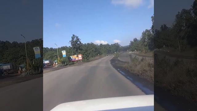 on way to Hemgir on coal corridor. смотреть онлайн