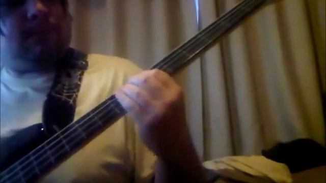 Phantasy Star II music - Phantasy bass cover смотреть онлайн