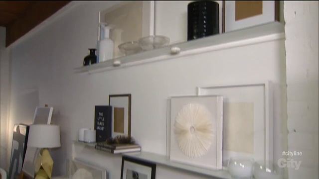 Creating the illusion of more space in a small condo смотреть онлайн