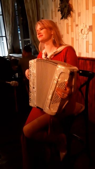 "Есть только миг..."