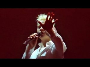 Эту песню SHAMAN будто проживает! Завораживающе! (г. Воронеж)