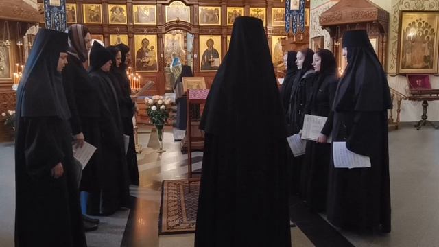 ГИМН «СВЕТЕ ТИХИЙ» В ПРАЗДНИК БЛАГОВЕЩЕНИЯ | ХОР ИВЕРСКОГО МОНАСТЫРЯ смотреть онлайн