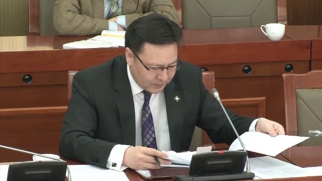 Ж.Батзандан: Төрийн албыг өөрчивөл өөрчилсөн шиг өөрчилмөөр байна смотреть онлайн
