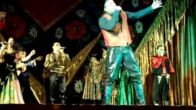Цыганский Двор смотреть онлайн
