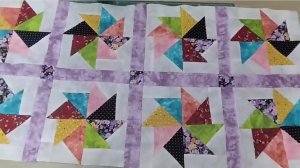 Как создать лоскутное одеяло из ярких квадратов и это не скучно, а очень приятно.