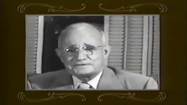 Vidéo De Napoleon Hill Pour La Premiere Fois En Français
