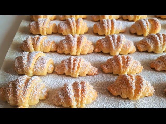 Натерла ЯБЛОКИ, смешала и пожарила:ВКУСНЯТИНА на завтрак для всейСЕМЬИ! Оладьи с Яблоками и Творогом смотреть онлайн