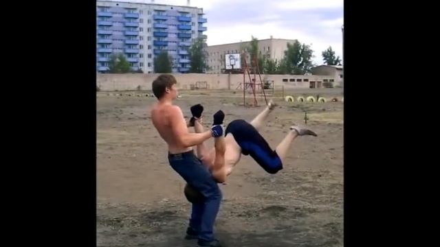 Дворовой спорт ! Круто ! смотреть онлайн