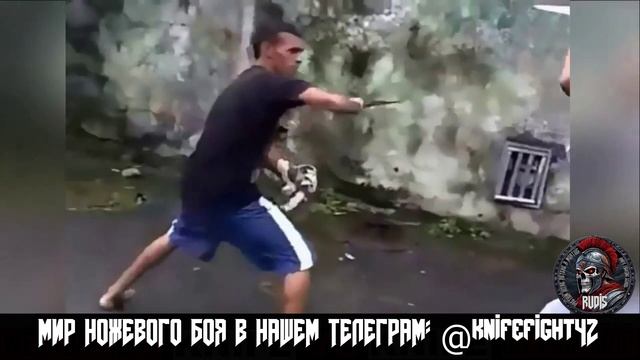 Техника ножевого боя: противостояние прямого и обратного хвата смотреть онлайн